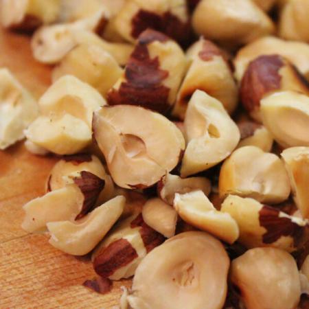 موارد استفاده فندق خرد شده