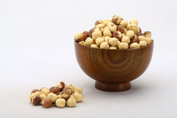 فروشنده انواع مغز فندق ایرانی