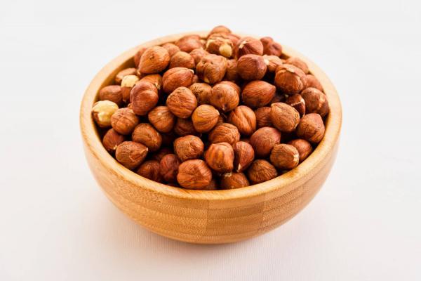 مغز فندق خام ایرانی چه مشخصاتی دارد؟