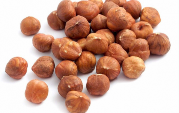 چرا فندق ایرانی بسیار مشهور است؟